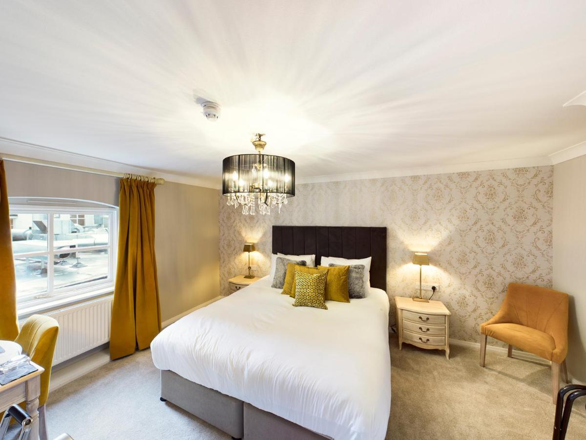 Lion & Swan Hotel Конглтон Экстерьер фото